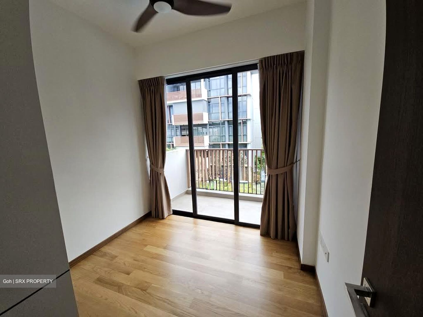 Royalgreen (D10), Condominium #581758651